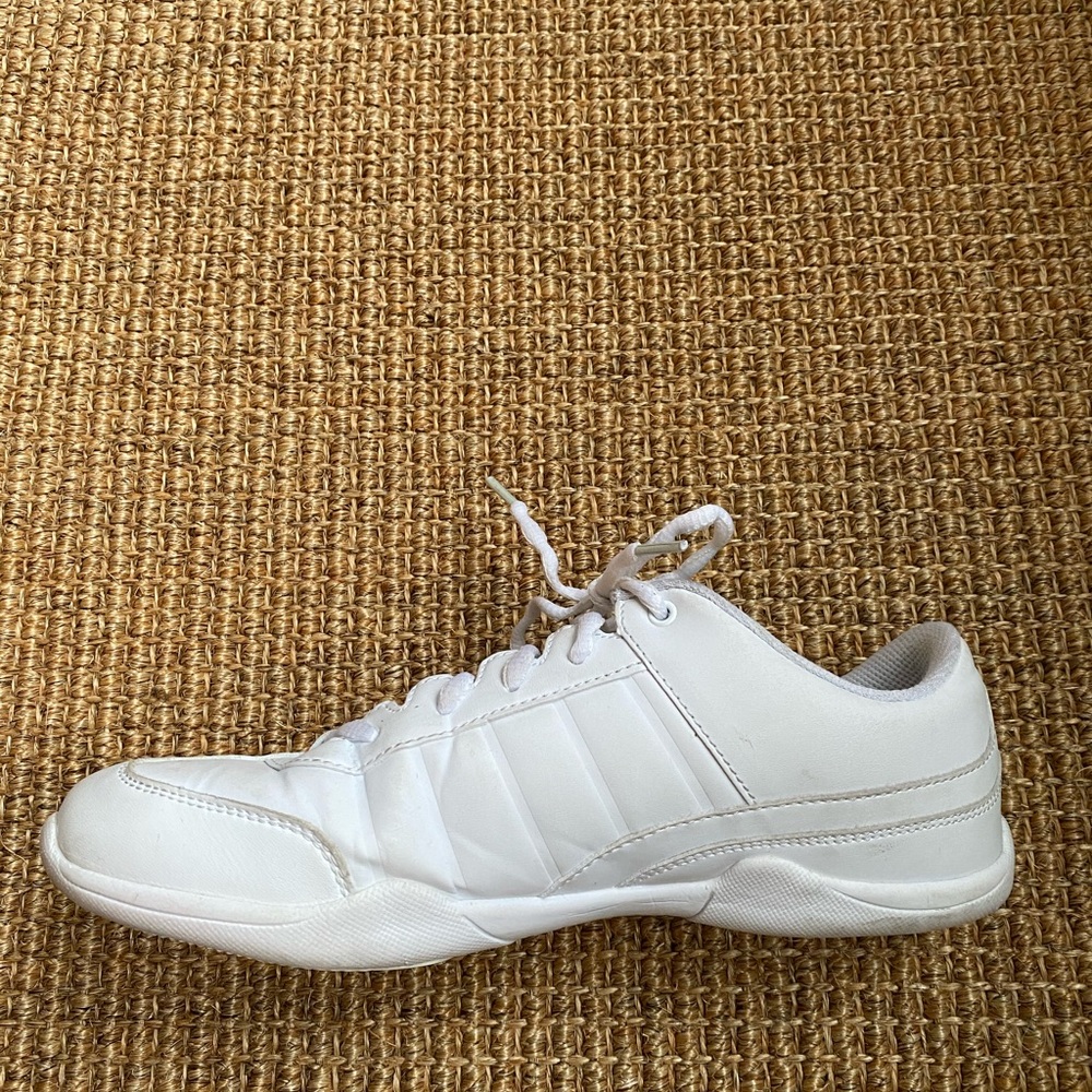 Varsity cheer shoes
